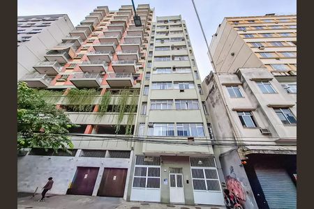 Apartamento à venda com 51m², 1 quarto e sem vagaFachada