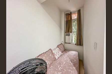 Apartamento à venda com 51m², 1 quarto e sem vagaSala