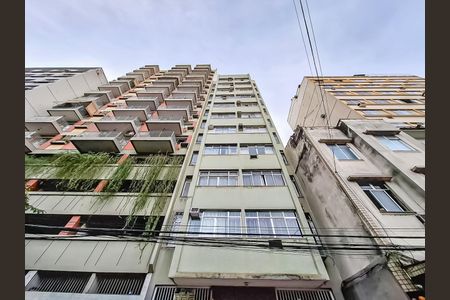 Apartamento à venda com 51m², 1 quarto e sem vagaFachada