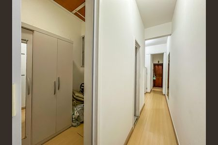 Apartamento à venda com 51m², 1 quarto e sem vagaCorredor