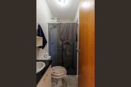 Apartamento à venda com 40m², 2 quartos e 1 vaga Apartamento à venda com 40m², 2 quartos e 1 vagaBanheiro Social