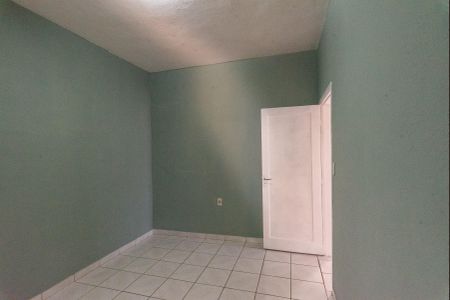 Casa à venda com 279m², 2 quartos e 3 vagas Casa à venda com 279m², 2 quartos e 3 vagasQuarto 2