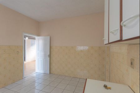 Casa à venda com 279m², 2 quartos e 3 vagas Casa à venda com 279m², 2 quartos e 3 vagasCozinha