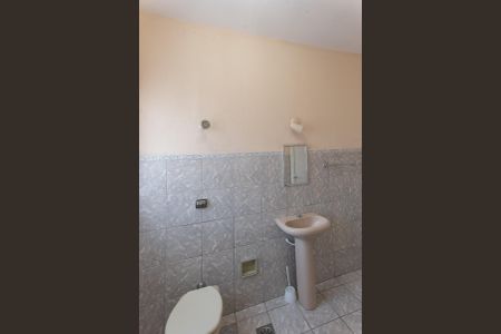 Casa à venda com 279m², 2 quartos e 3 vagas Casa à venda com 279m², 2 quartos e 3 vagasBanheiro