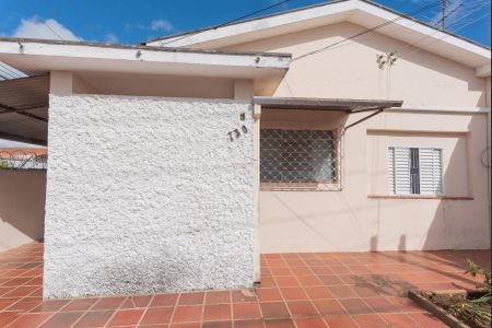 Casa à venda com 279m², 2 quartos e 3 vagas Casa à venda com 279m², 2 quartos e 3 vagasQuintal