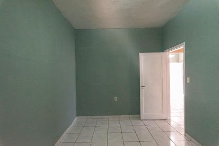 Casa à venda com 279m², 2 quartos e 3 vagas Casa à venda com 279m², 2 quartos e 3 vagasQuarto 2