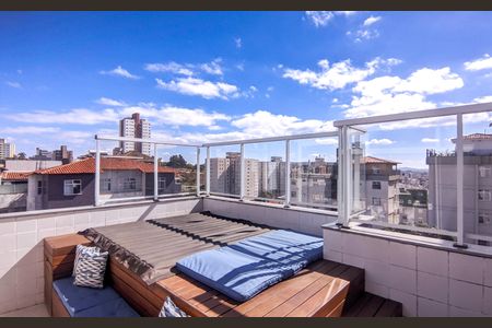 Apartamento à venda com 110m², 2 quartos e 2 vagasCobertura