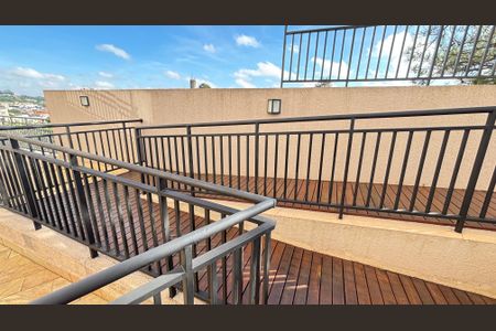 Apartamento à venda com 97m², 3 quartos e 2 vagas Apartamento à venda com 97m², 3 quartos e 2 vagasRampa - Corrimão