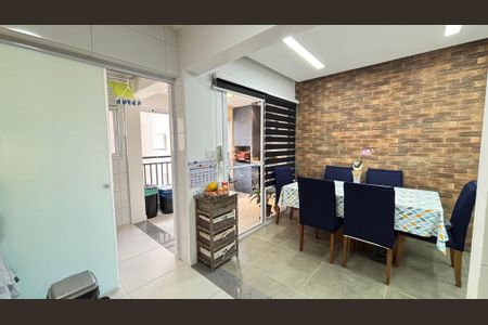 Apartamento à venda com 97m², 3 quartos e 2 vagas Apartamento à venda com 97m², 3 quartos e 2 vagasCozinha