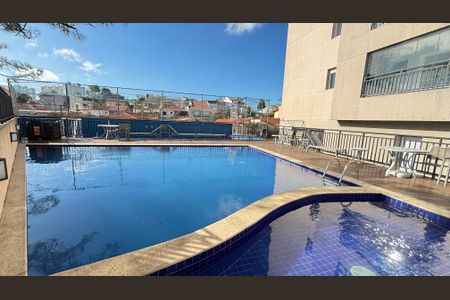 Apartamento à venda com 97m², 3 quartos e 2 vagas Apartamento à venda com 97m², 3 quartos e 2 vagasPiscina