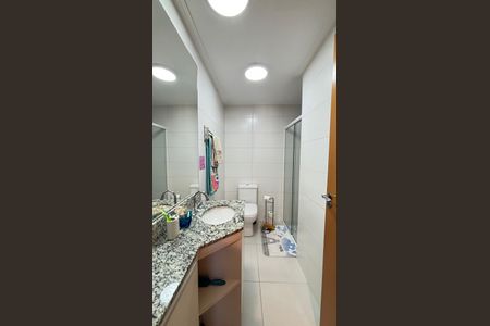 Apartamento à venda com 97m², 3 quartos e 2 vagas Apartamento à venda com 97m², 3 quartos e 2 vagasBanheiro