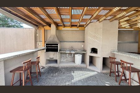 Apartamento à venda com 97m², 3 quartos e 2 vagas Apartamento à venda com 97m², 3 quartos e 2 vagasChurrasqueira