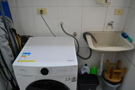 Apartamento à venda com 140m², 2 quartos e 2 vagas Apartamento à venda com 140m², 2 quartos e 2 vagasLavanderia