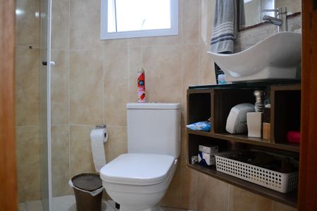 Apartamento à venda com 140m², 2 quartos e 2 vagas Apartamento à venda com 140m², 2 quartos e 2 vagasBanheiro da suíte