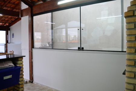 Apartamento à venda com 140m², 2 quartos e 2 vagas Apartamento à venda com 140m², 2 quartos e 2 vagasCobertura