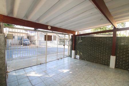 Casa à venda com 161m², 4 quartos e 2 vagasGaragem