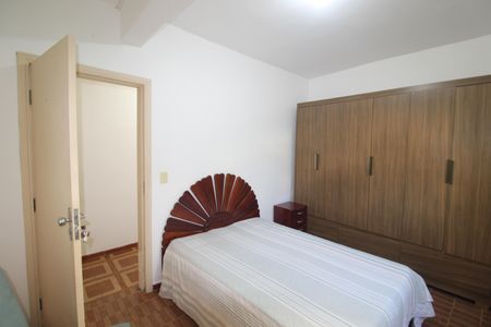 Casa à venda com 161m², 4 quartos e 2 vagasQuarto 3