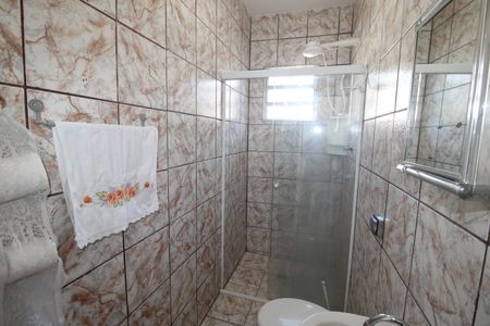 Casa à venda com 161m², 4 quartos e 2 vagasCasa 2 - Banheiro