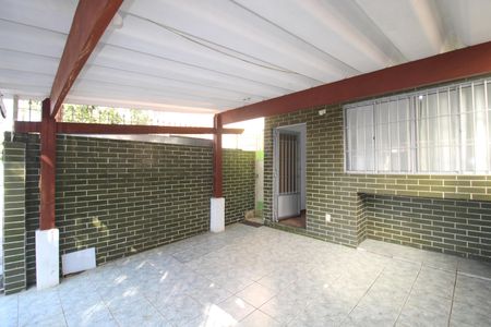 Casa à venda com 161m², 4 quartos e 2 vagasGaragem