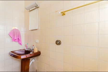 Apartamento para alugar com 66m², 2 quartos e 1 vaga Apartamento para alugar com 66m², 2 quartos e 1 vagaBanheiro