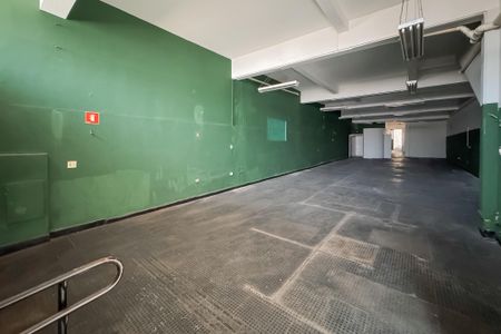 Casa à venda com 447m², 3 quartos e 1 vaga Casa à venda com 447m², 3 quartos e 1 vagaTérreo