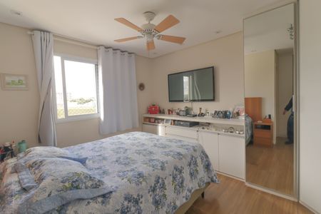 Apartamento à venda com 131m², 3 quartos e 3 vagas Apartamento à venda com 131m², 3 quartos e 3 vagasSuíte