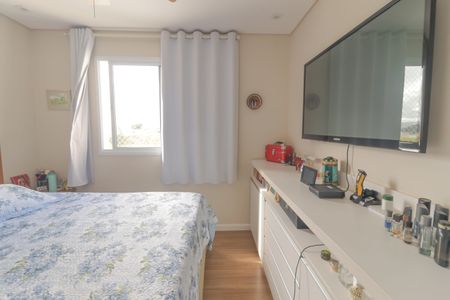 Apartamento à venda com 131m², 3 quartos e 3 vagas Apartamento à venda com 131m², 3 quartos e 3 vagasSuíte