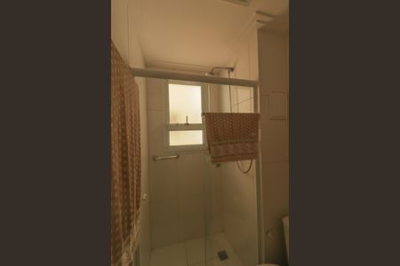 Apartamento à venda com 131m², 3 quartos e 3 vagas Apartamento à venda com 131m², 3 quartos e 3 vagasSuíte 2 Banheiro