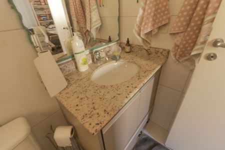 Apartamento à venda com 131m², 3 quartos e 3 vagas Apartamento à venda com 131m², 3 quartos e 3 vagasSuíte 2 Banheiro
