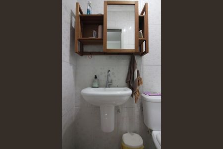 Casa à venda com 145m², 2 quartos e 2 vagasBanheiro da Suíte