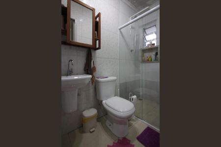 Casa à venda com 145m², 2 quartos e 2 vagasBanheiro da Suíte