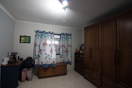 Casa à venda com 145m², 2 quartos e 2 vagasQuarto