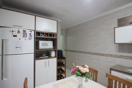 Casa à venda com 145m², 2 quartos e 2 vagasCozinha