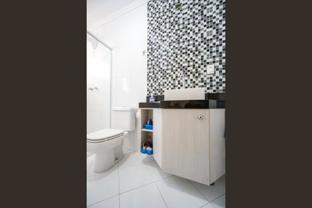 Casa para alugar com 400m², 3 quartos e 3 vagas Casa para alugar com 400m², 3 quartos e 3 vagasBanheiro da suíte 02