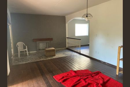 Casa para alugar com 350m², 4 quartos e 5 vagas