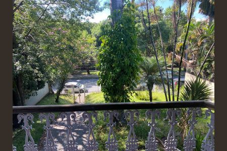 Casa para alugar com 350m², 4 quartos e 5 vagas