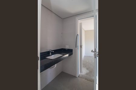 Apartamento à venda com 112m², 3 quartos e 1 vagaBanheiro da Suíte 1 e 2