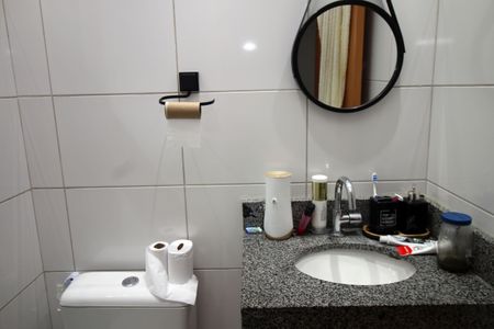 Apartamento à venda com 50m², 2 quartos e sem vagaBanheiro da Suíte 2
