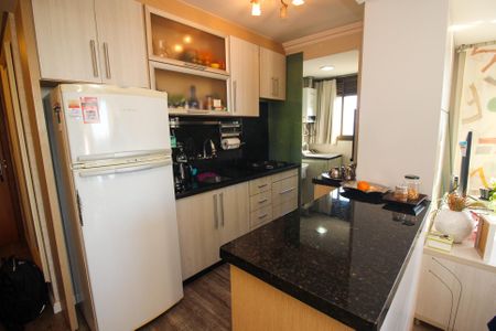 Apartamento à venda com 70m², 2 quartos e 2 vagas Apartamento à venda com 70m², 2 quartos e 2 vagasCozinha