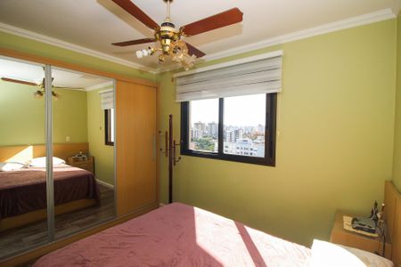 Apartamento à venda com 70m², 2 quartos e 2 vagas Apartamento à venda com 70m², 2 quartos e 2 vagasSuíte