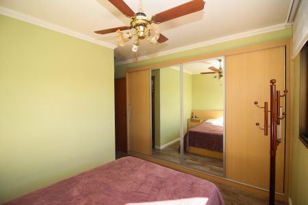 Apartamento à venda com 70m², 2 quartos e 2 vagas Apartamento à venda com 70m², 2 quartos e 2 vagasSuíte