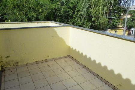 Casa de condomínio para alugar com 112m², 3 quartos e 2 vagas Casa de condomínio para alugar com 112m², 3 quartos e 2 vagasTerraço