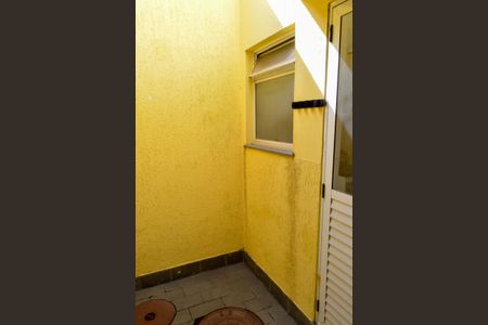 Casa de condomínio para alugar com 112m², 3 quartos e 2 vagas Casa de condomínio para alugar com 112m², 3 quartos e 2 vagasÁrea de Serviço