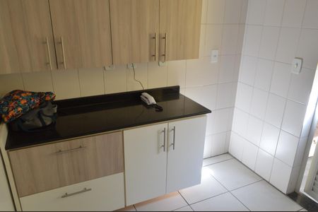 Casa de condomínio para alugar com 112m², 3 quartos e 2 vagas Casa de condomínio para alugar com 112m², 3 quartos e 2 vagasCozinha