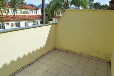 Casa de condomínio para alugar com 112m², 3 quartos e 2 vagas Casa de condomínio para alugar com 112m², 3 quartos e 2 vagasTerraço