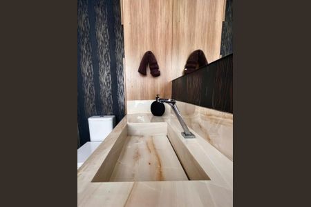 Apartamento à venda com 140m², 2 quartos e 4 vagas Apartamento à venda com 140m², 2 quartos e 4 vagasLavabo