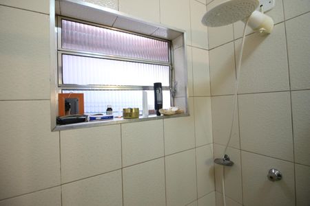 Casa à venda com 160m², 3 quartos e 8 vagasBanheiro