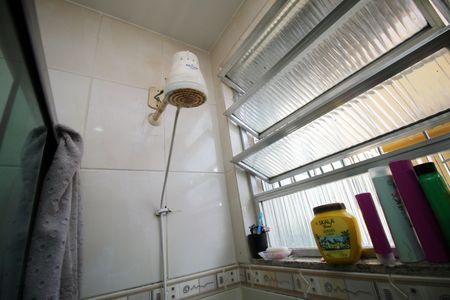 Apartamento à venda com 80m², 2 quartos e sem vagaBanheiro