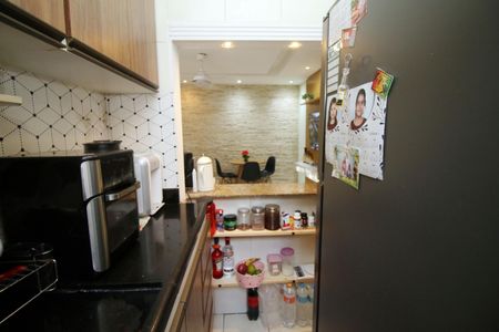 Apartamento à venda com 80m², 2 quartos e sem vagaCozinha