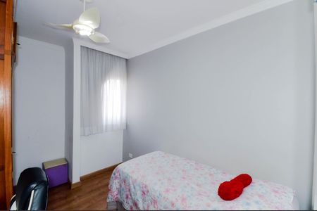 Apartamento à venda com 90m², 3 quartos e 2 vagas Apartamento à venda com 90m², 3 quartos e 2 vagasQuarto 2